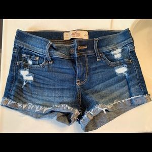 HOLLISTER Jean Shorts